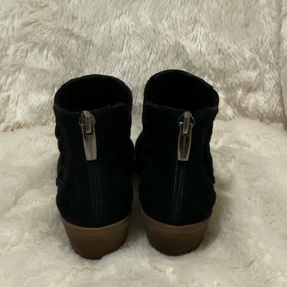 Vince Camuto Prestessa Ankle Booties Size 6.5 - Picture 5 of 6